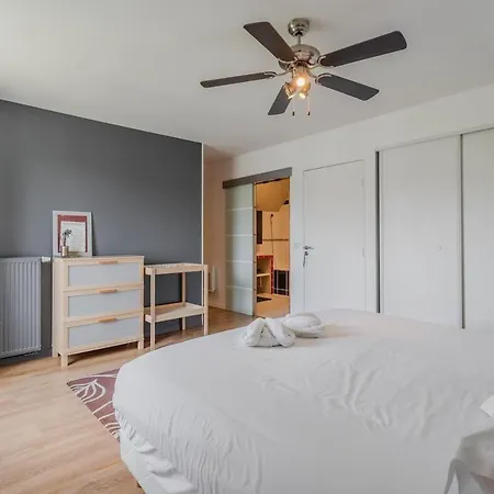 Superbe Maison 8p - A Proximite De Chessy (Seine-et-Marne)