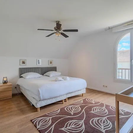Superbe Maison 8p - A Proximite De *