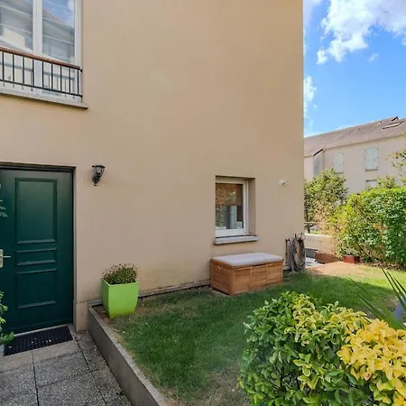 Superbe Maison 8p - A Proximite De Villa *
