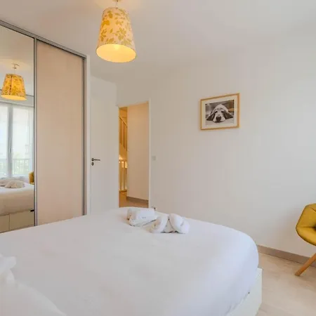 Superbe Maison 8p - A Proximite De *